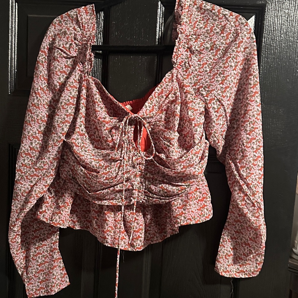 Floral Shirred Tie-Front Long Sleeve Top - Pink
